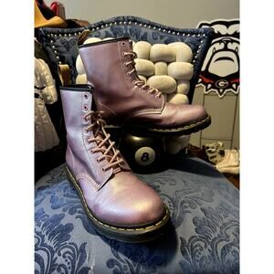 Dr Martens Vegan 1460 Metallic Lavendar Alumix Hex Emboss size 11/EU 43